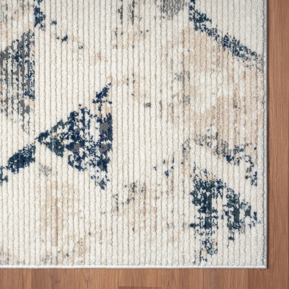 Bristol Performance Blend Area Rug Indoor in Ivory/Blue, 7'9" X 9'9"