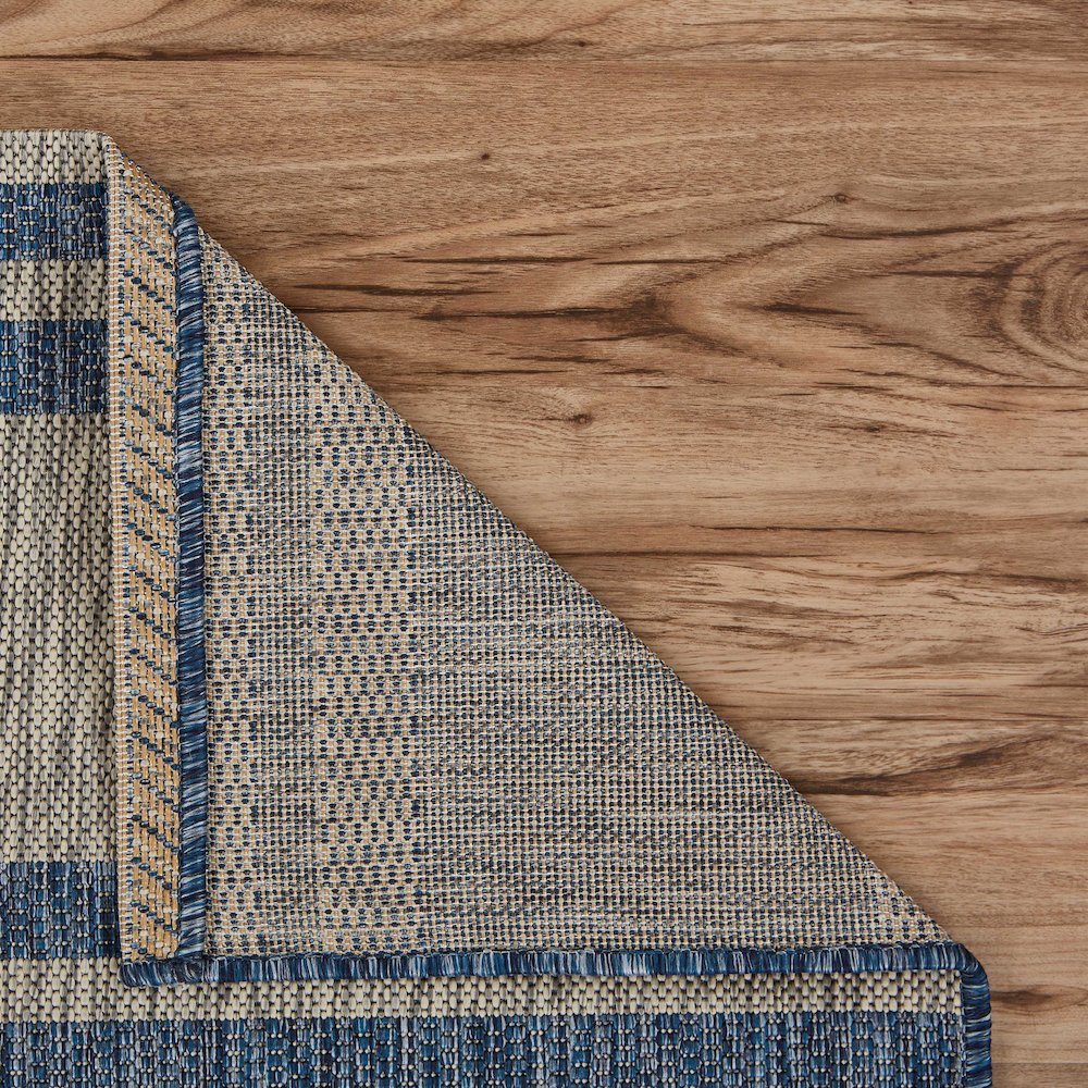 Captiva Durable Performance Area Rug Outdoor in Blue/Gray, 7'9" x 9'5"