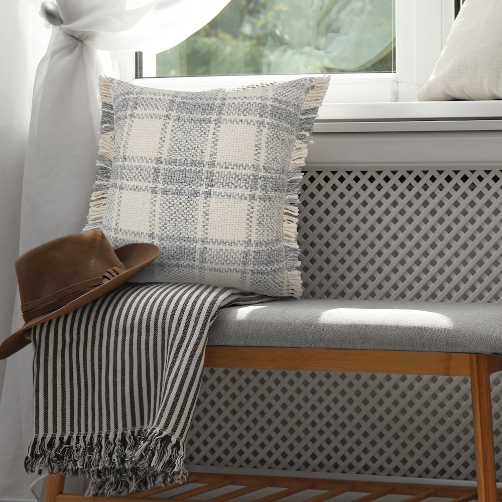 Drew Cotton Blend Pillow Set of 2 in Ivory/Gray, 20" x 20"