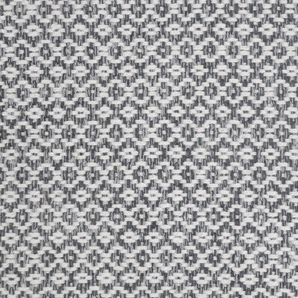 Insignia Cotton Pillow Set of 4 in Gray/White, 18" x 18"