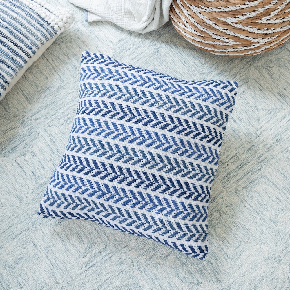 Altair  Cotton Pillow Set of 4 in Blue/Ivory, 18" x 18"