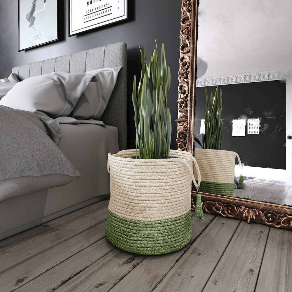 Baskets Jute Indoor Basket in White/Green, 19" x 19" x 19"