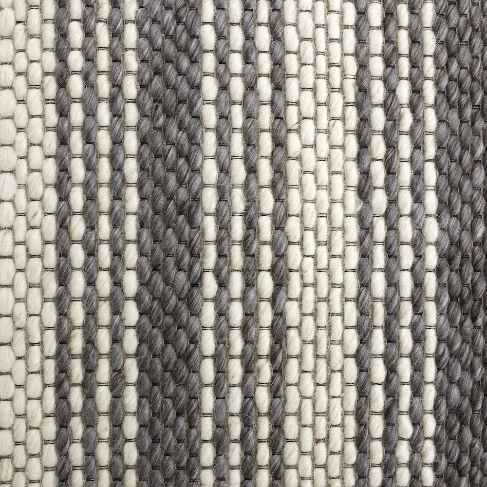 Bergen Wool Blend Area Rug Indoor in Gray/Ivory, 5' x 7'9"