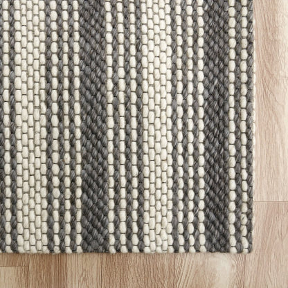 Bergen Wool Blend Area Rug Indoor in Gray/Ivory, 5' x 7'9"