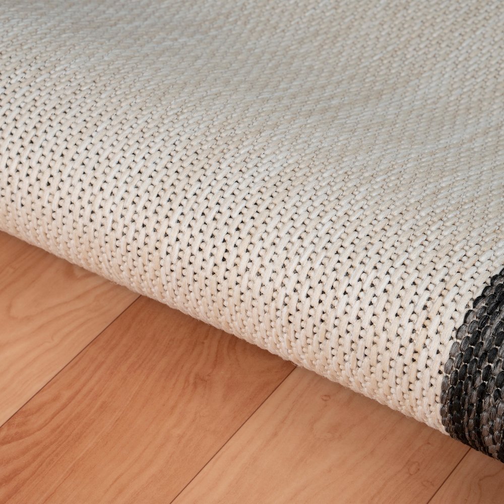 Kilimanjaro Performance Blend Area Rug Outdoor in White/Cream, 3' x 5'