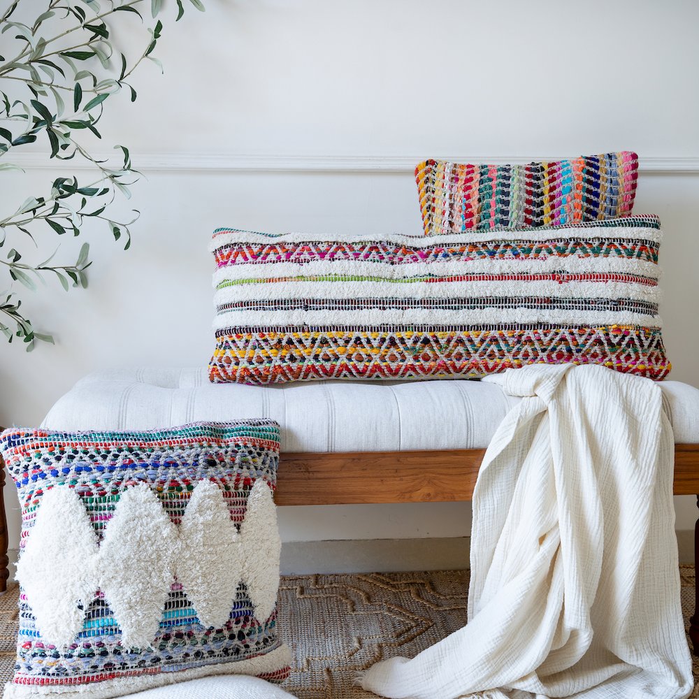Ox Bay Hand-Woven Multicolored/Red Geometric Cotton Blend Pillow Cover