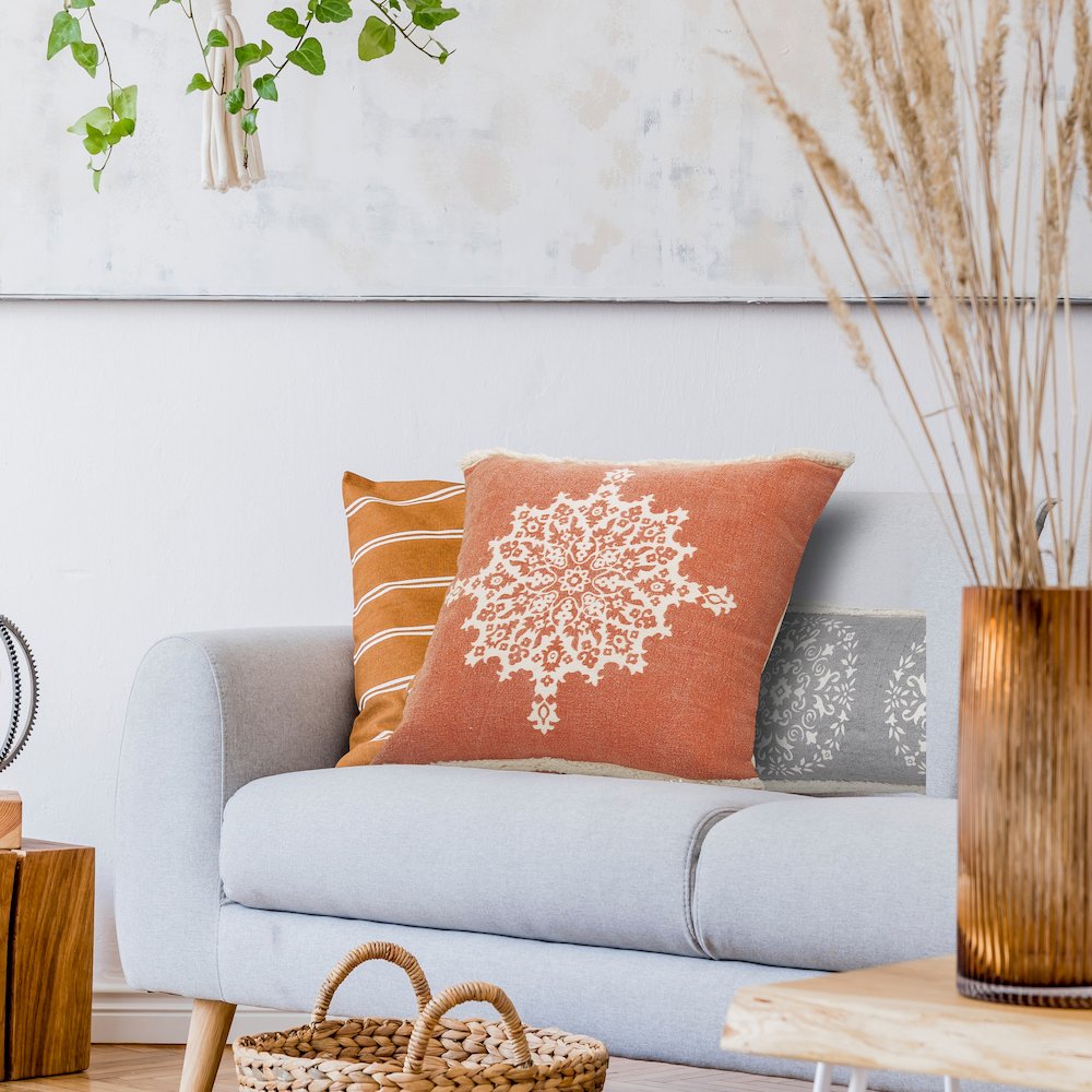 Casual Floral Mandala Medallion Throw Pillow with Tufted Border
