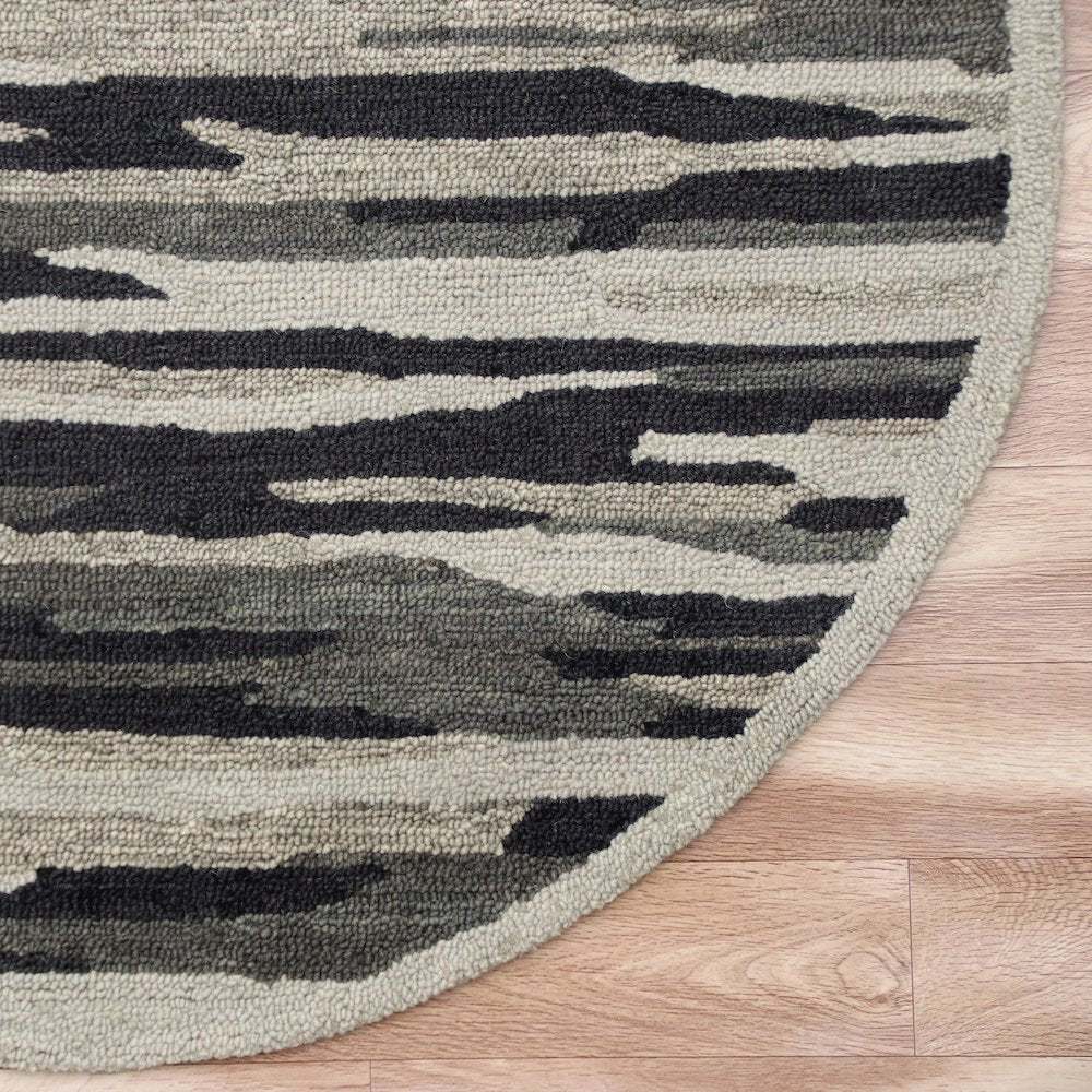 Distressed Cabin Camouflage Round Rug