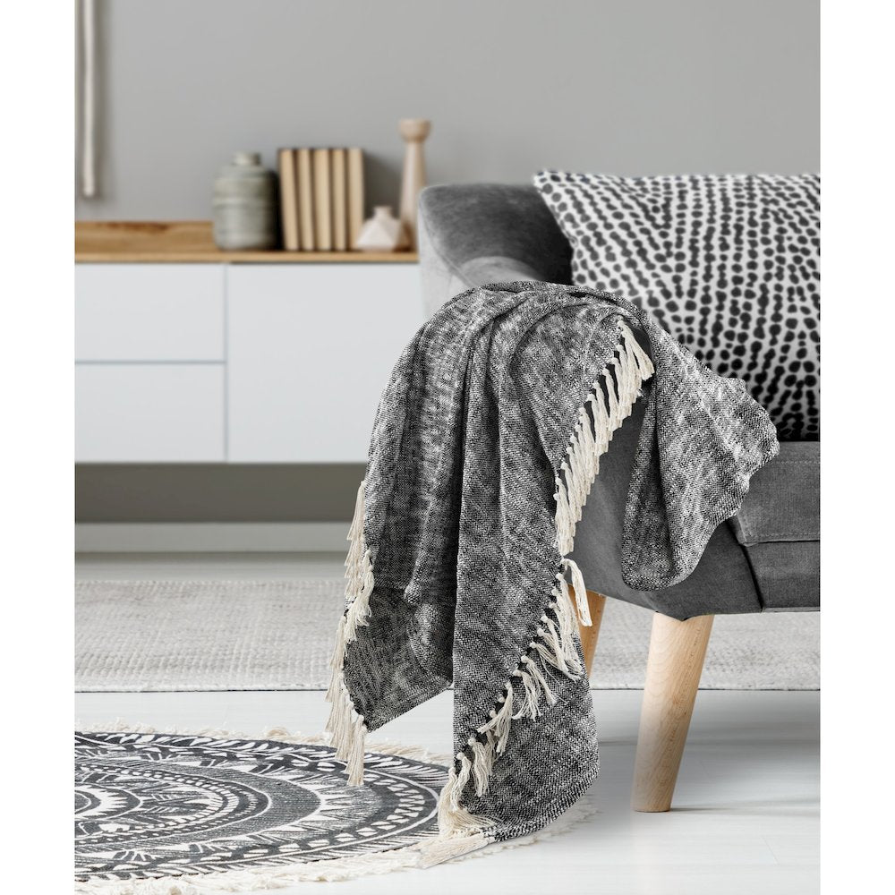 Black/White Distressed Hand-Woven All-Natural Cotton Throw Blanket