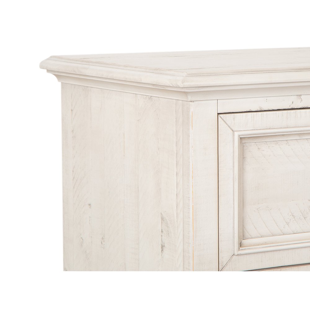 Newport Alabaster Drawer Dresser With Landscape Mirror