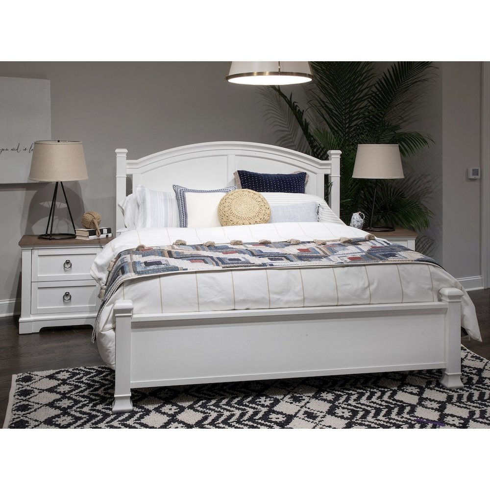 Kingston Whisper White And Cerused Nutmeg King Panel Bed