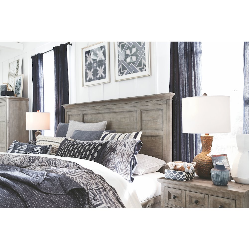 Paxton Place Dovetail Grey California King Panel Storage Bed