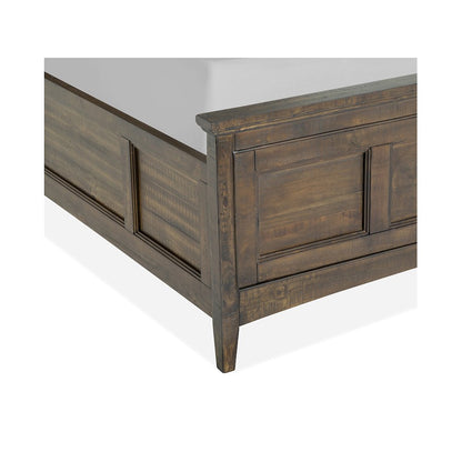 Bay Creek Toasted Nutmeg King Lamp Panel Bed