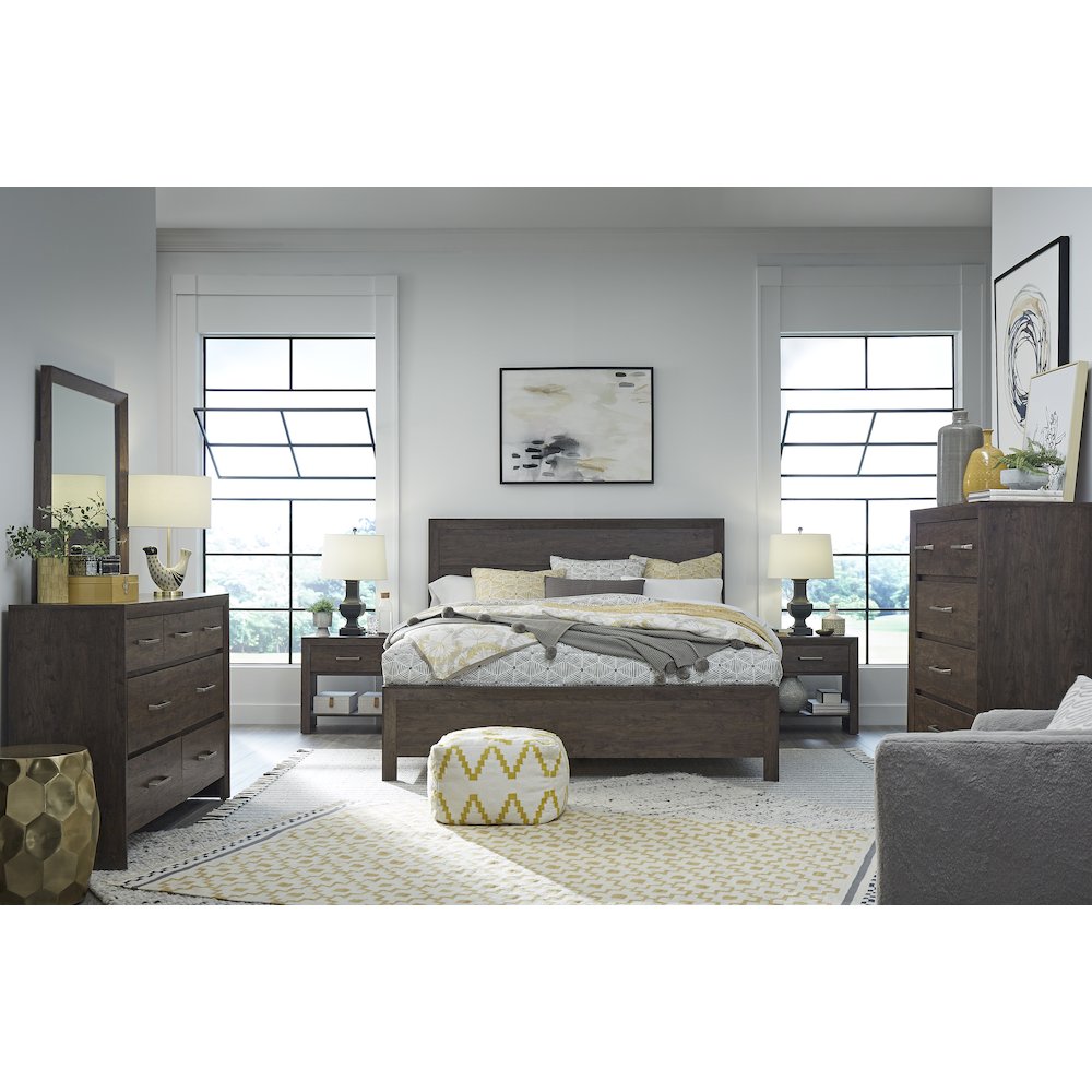 Llewellyn Columbian Walnut King Panel Bed