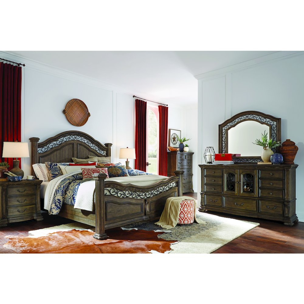 Durango Willadeene Brown California King Panel Bed