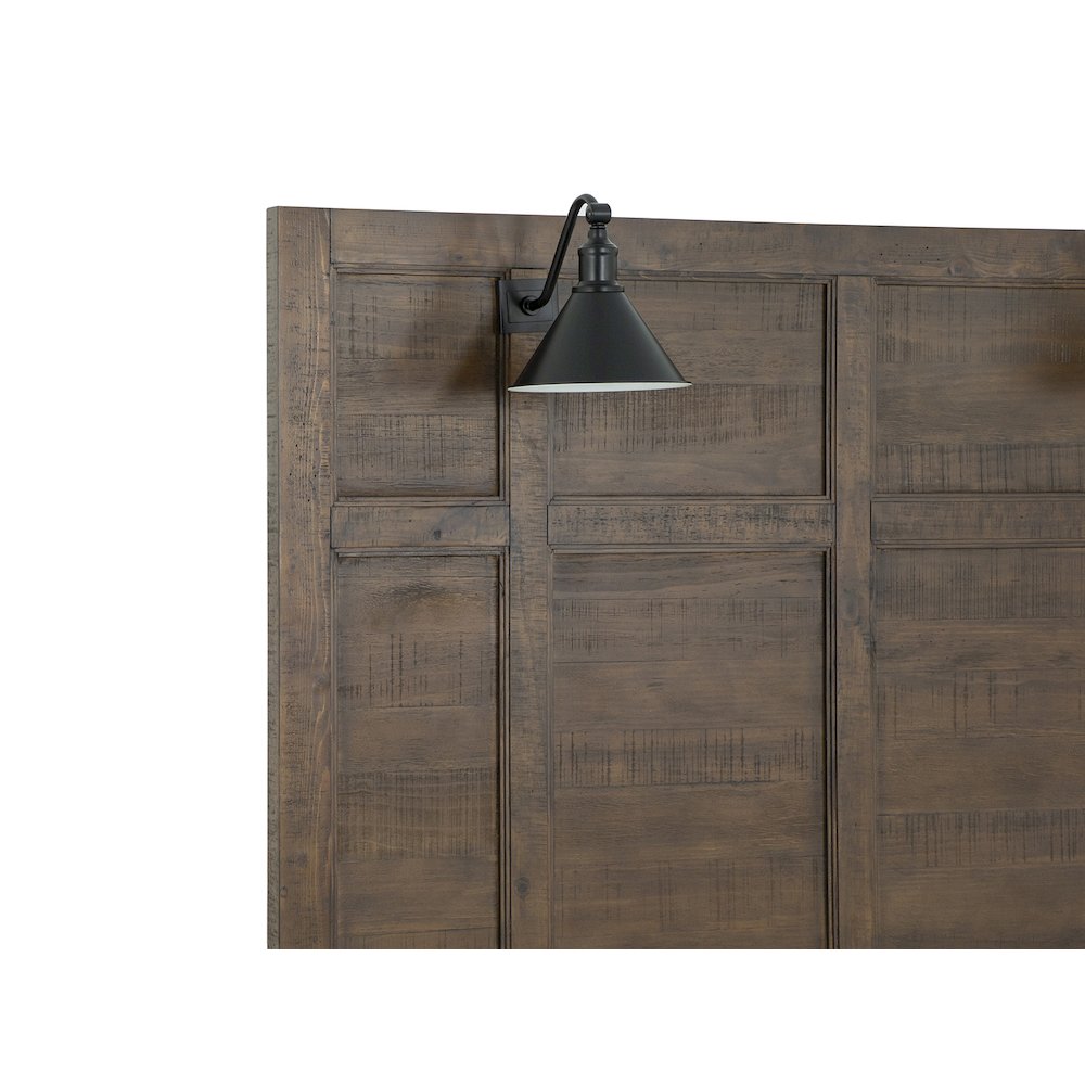 Bay Creek Toasted Nutmeg Queen Lamp Panel Storage Bed