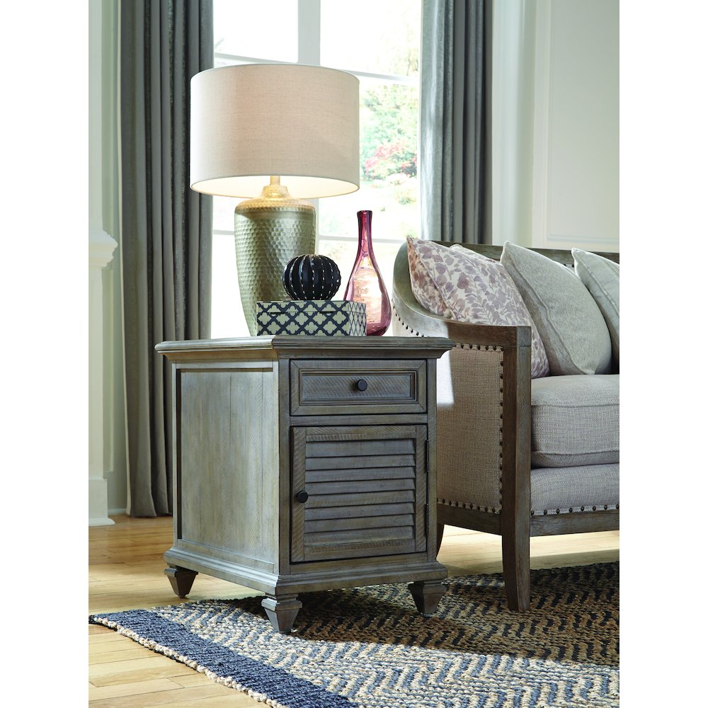Lancaster Dovetail Grey Chairside End Table
