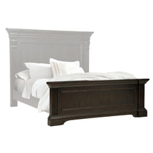 Pulaski Caldwell Deep Brown Queen Panel Footboard And Slats