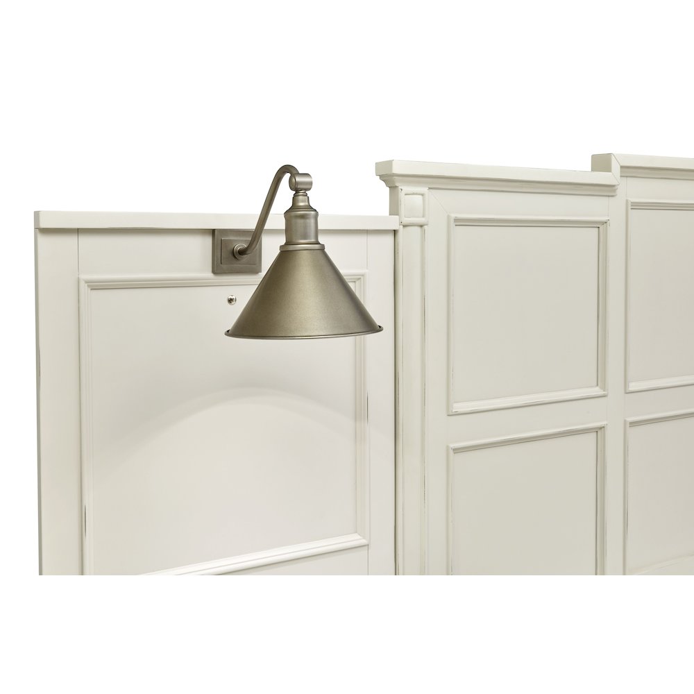 Willowbrook Egg Shell White With Slight Rub Through Queen Wall Panel Bed