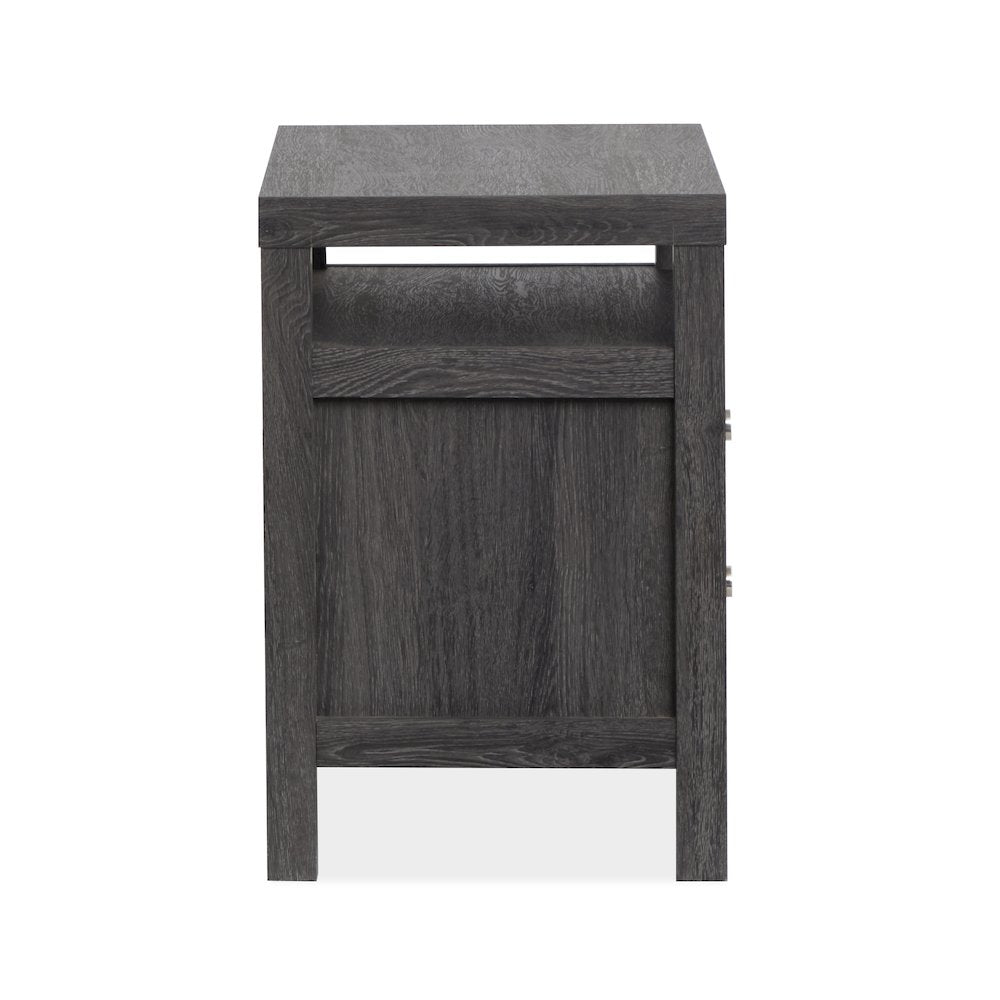 Merrifield Raisin Black Drawer Nightstand