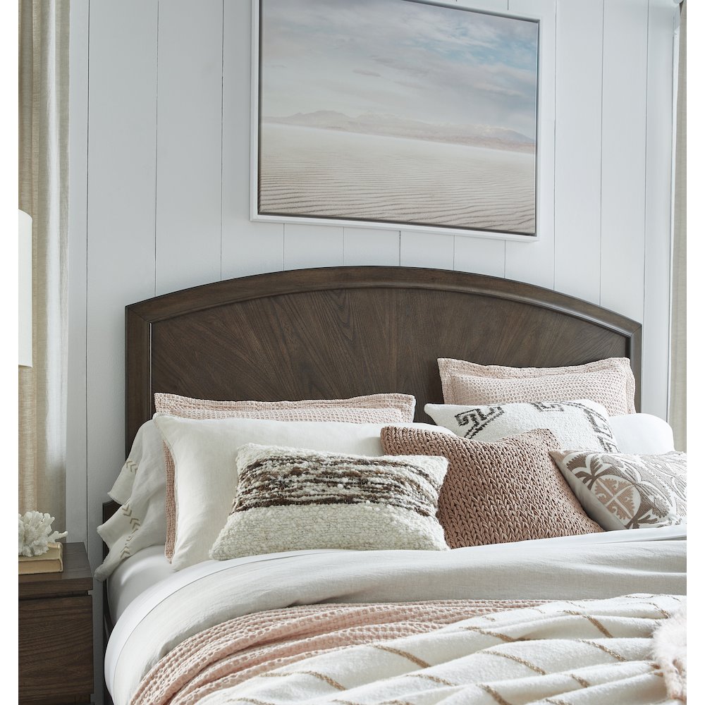 Sugar Mill Spiced Rum Queen Panel Bed
