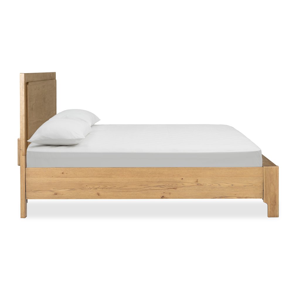 Davenport Rustic Caramel King Panel Bed
