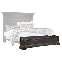 Pulaski Caldwell Deep Brown Queen Blanket Chest Footboard And Slats