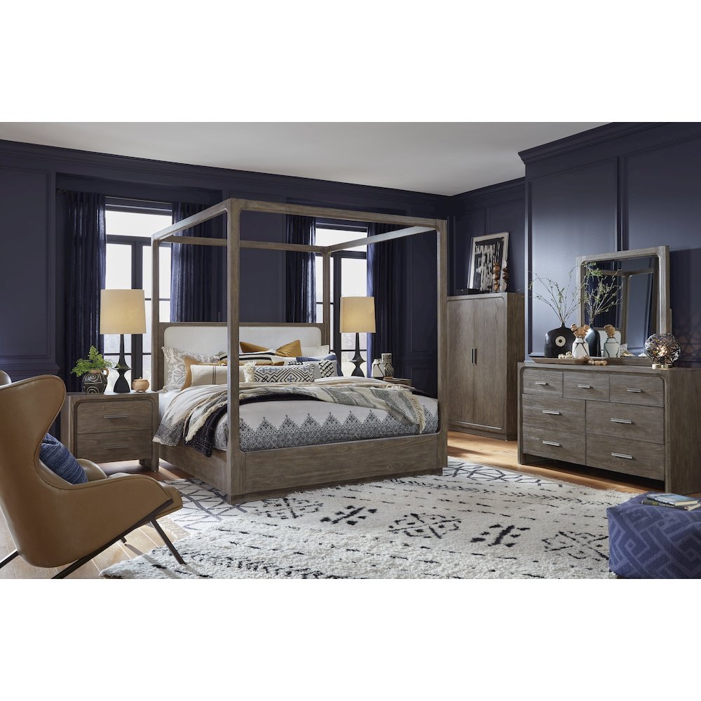 Westbourne Dark Umber Queen Upholstered Poster Bed