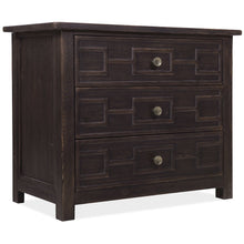 Driftwood Bachelors Chest