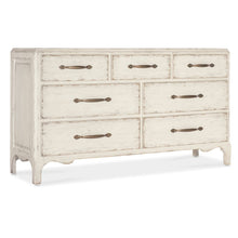 Americana Dresser