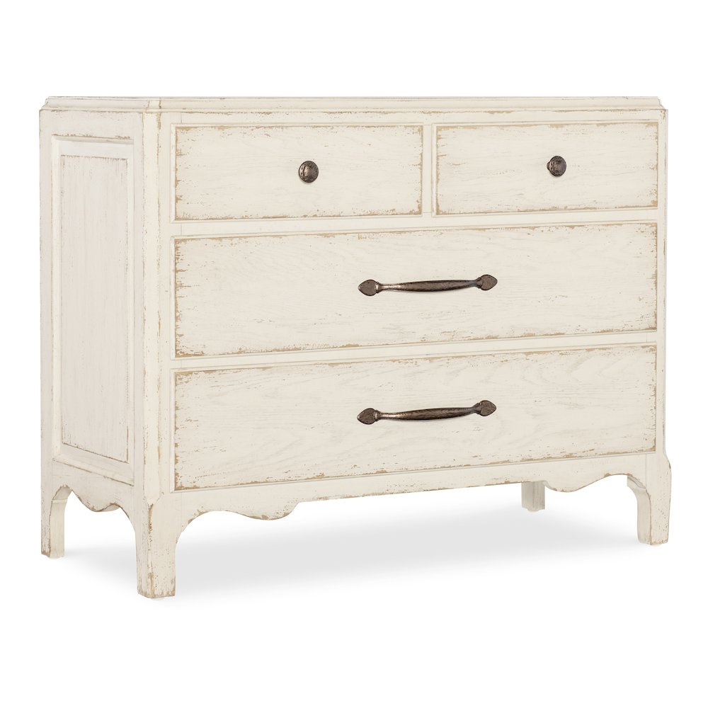 Americana Bachelor Chest