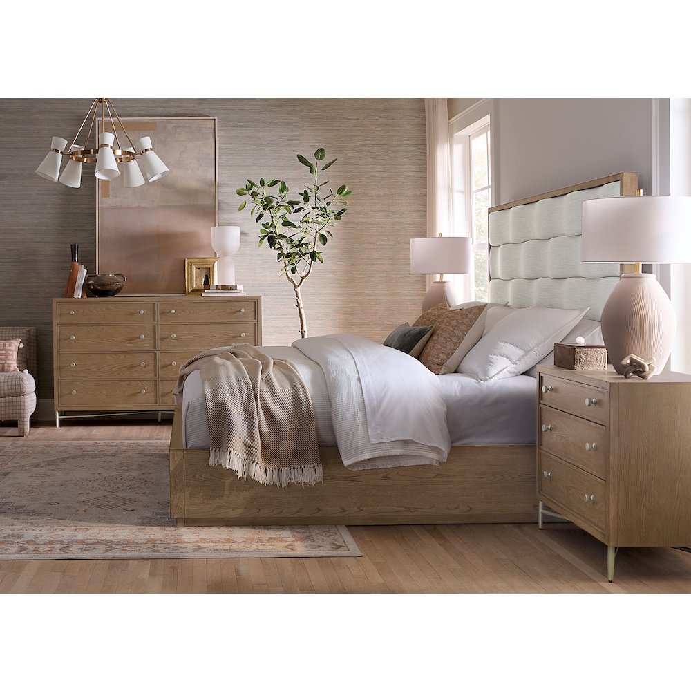Sonnet Queen Upholstered Bed