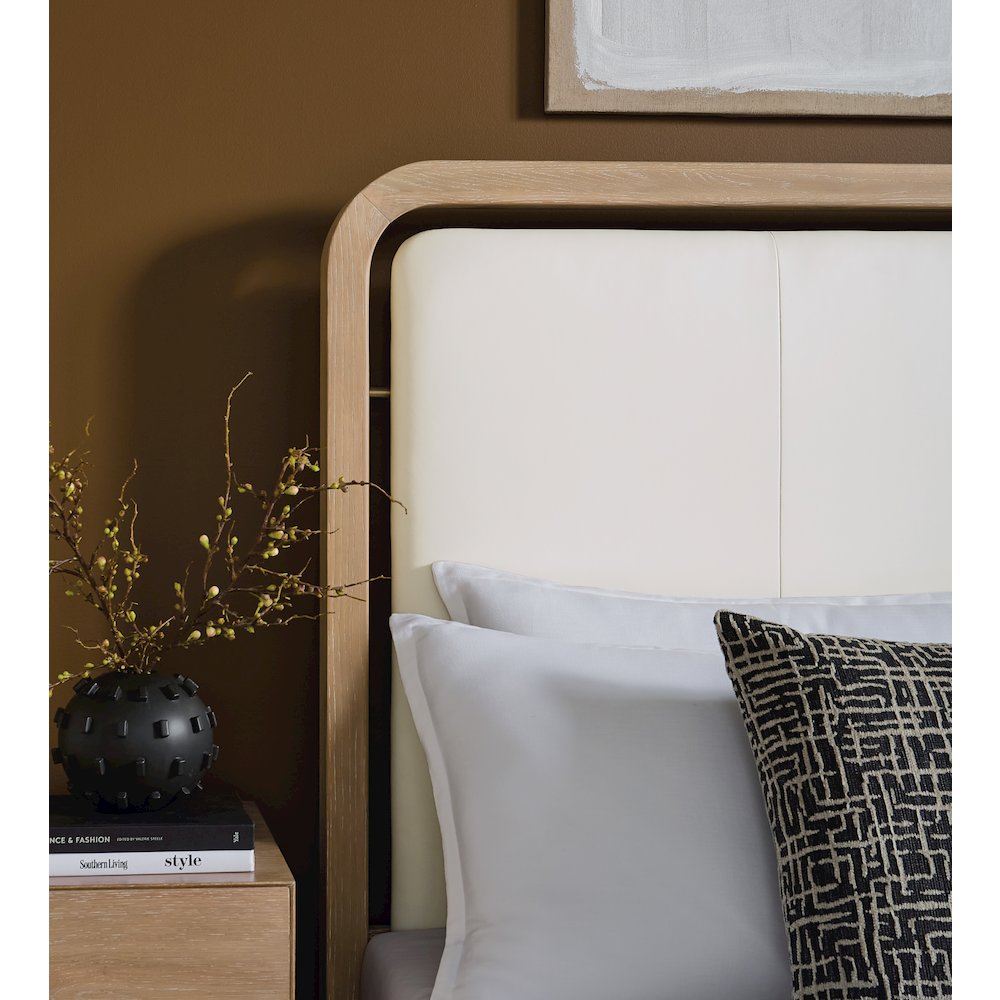 Banyon Bay Queen Panel Bed