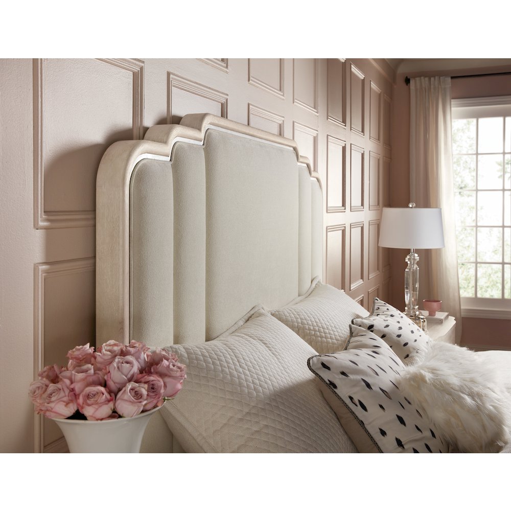 Nouveau Chic King Upholstered Bed