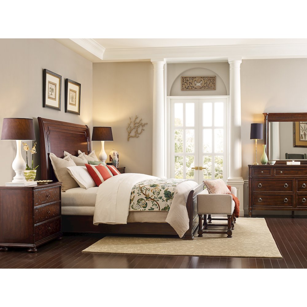 Charleston Cal King Sleigh Bed