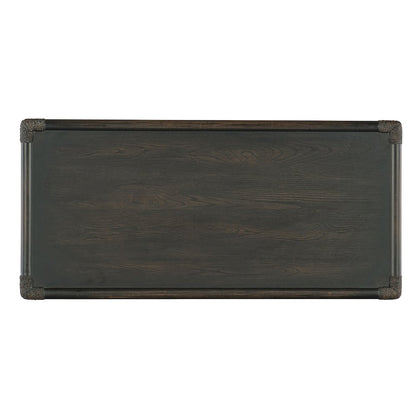 Retreat Pole Rattan Chest