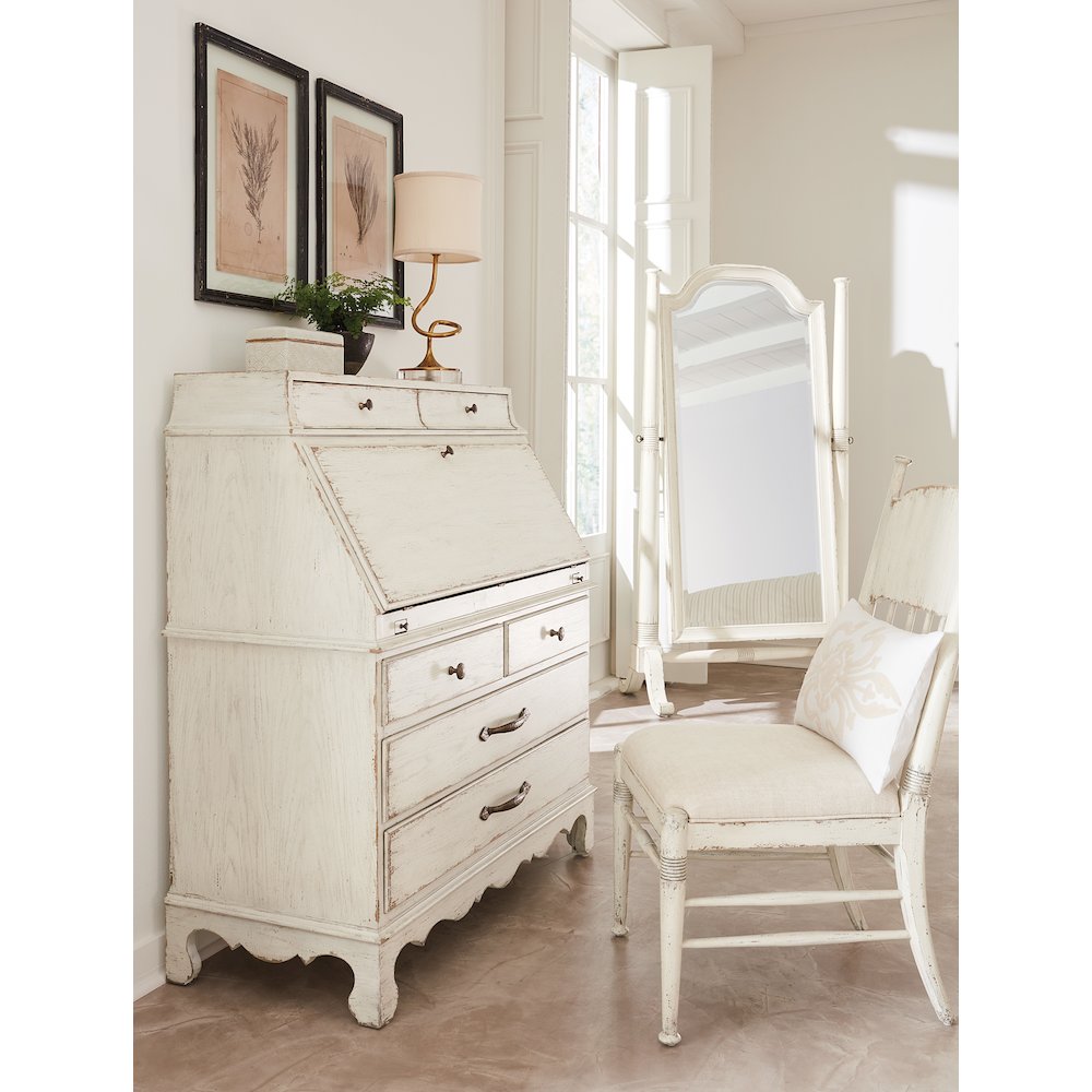 Americana Upholstered Seat Side Chair