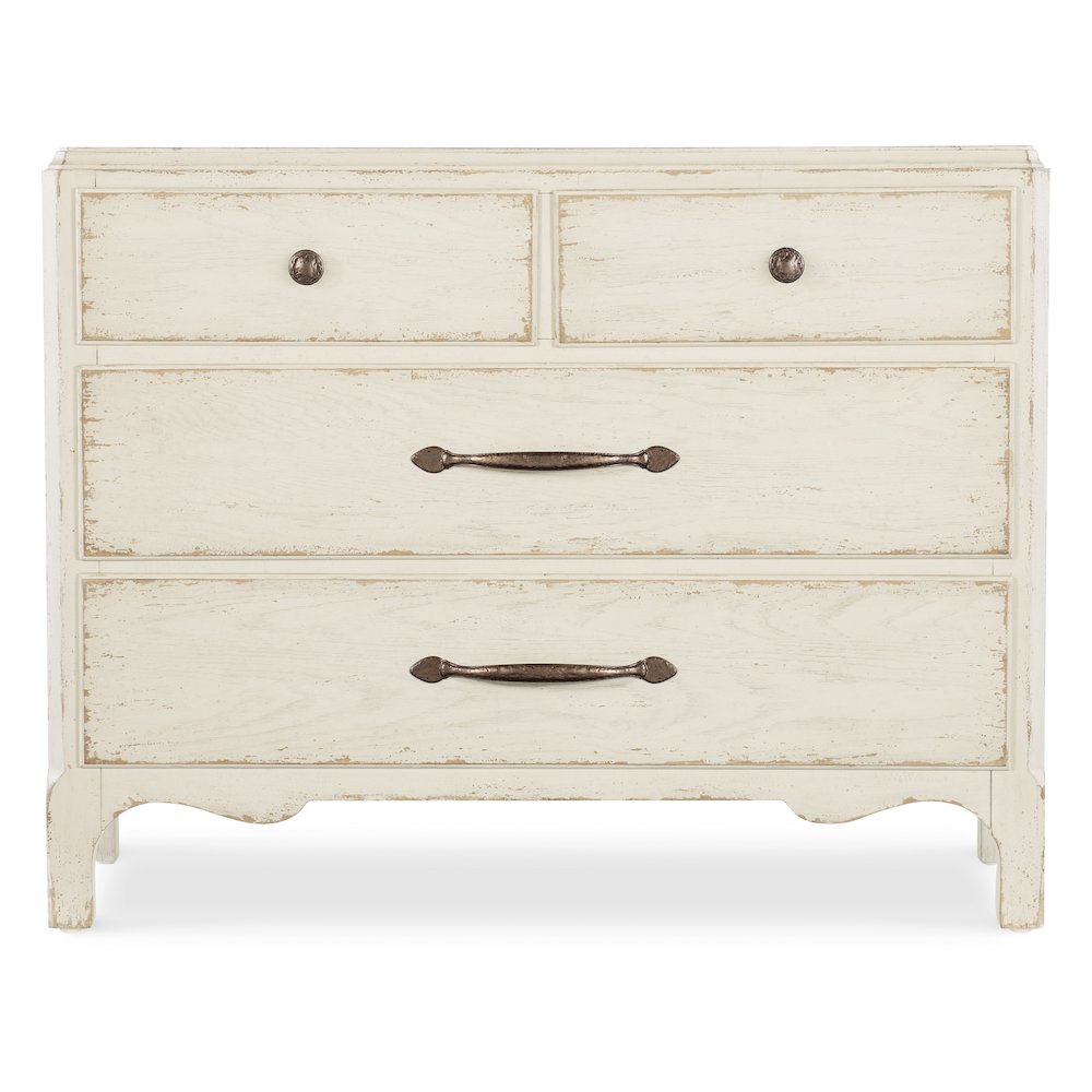 Americana Bachelor Chest