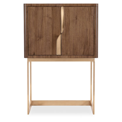Eleana Bar on Stand