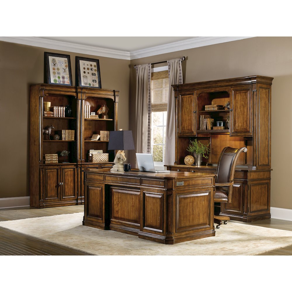 Hooker Furniture Tynecastle 3 Shelf Bunching Bookcase in Medium Wood