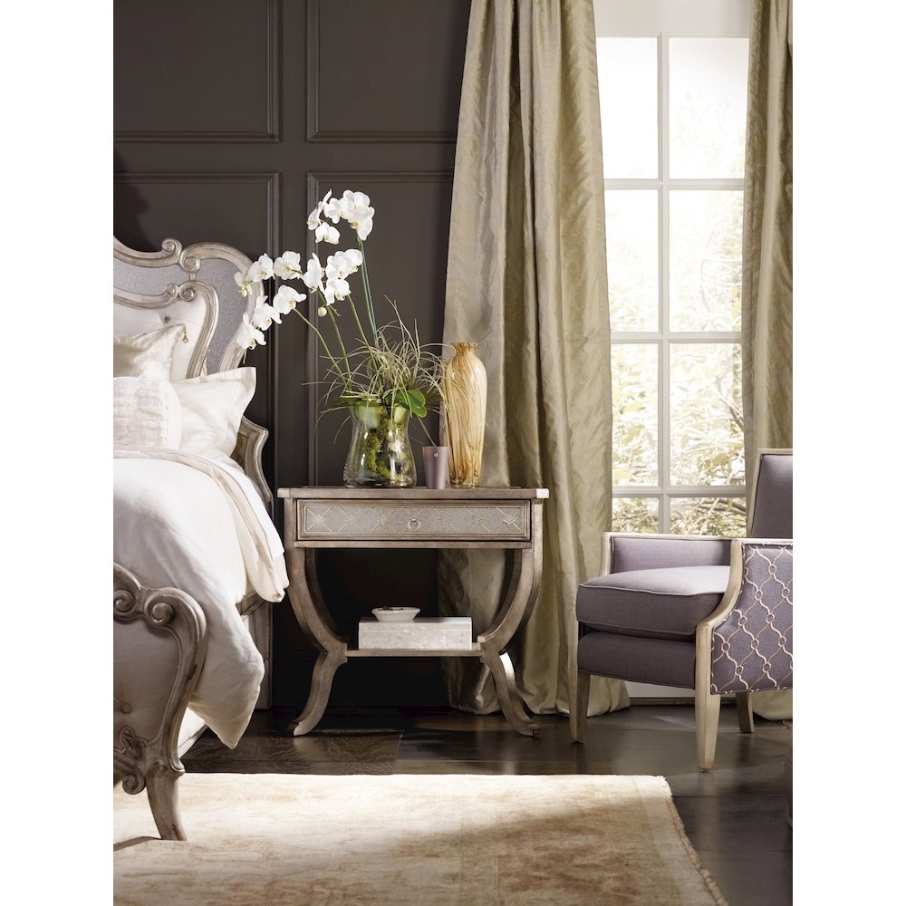 Hooker Furniture Sanctuary 1-Drawer Bedroom Nightstand in Silver Wood