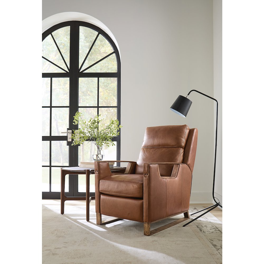 Relic Power Recliner w/Power Headrest