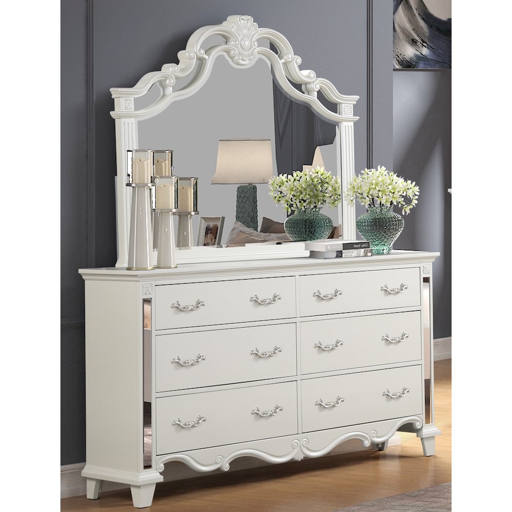 Sonia Pearl Tufted 5-Piece Bedroom Set, Queen