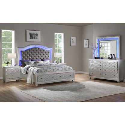 Shiney Silver 4-Piece Bedroom Set with LED Lighting, Queen