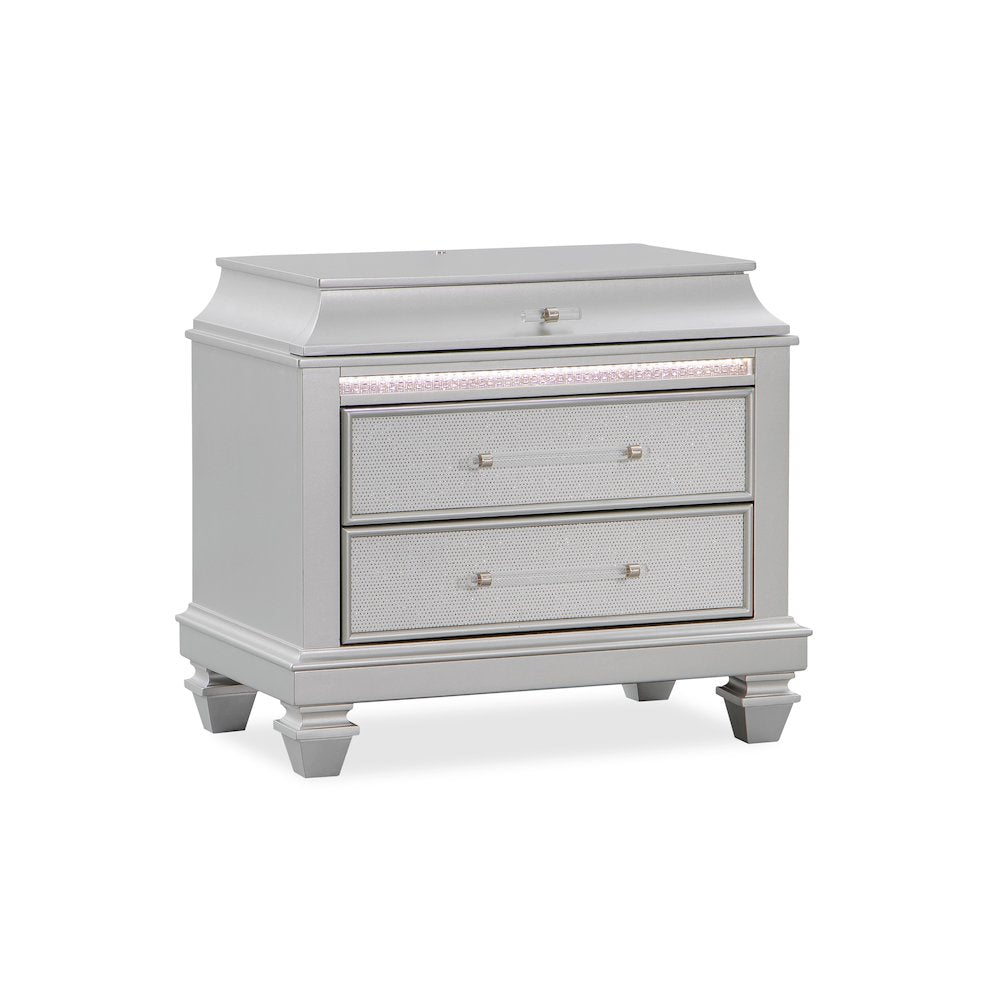 Sabrina Silver 5-Piece Bedroom Set with LED Lighting, Queen