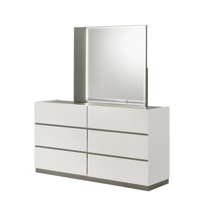 Cecilia White and Gray Fluted 5-piece Bedroom Set, King