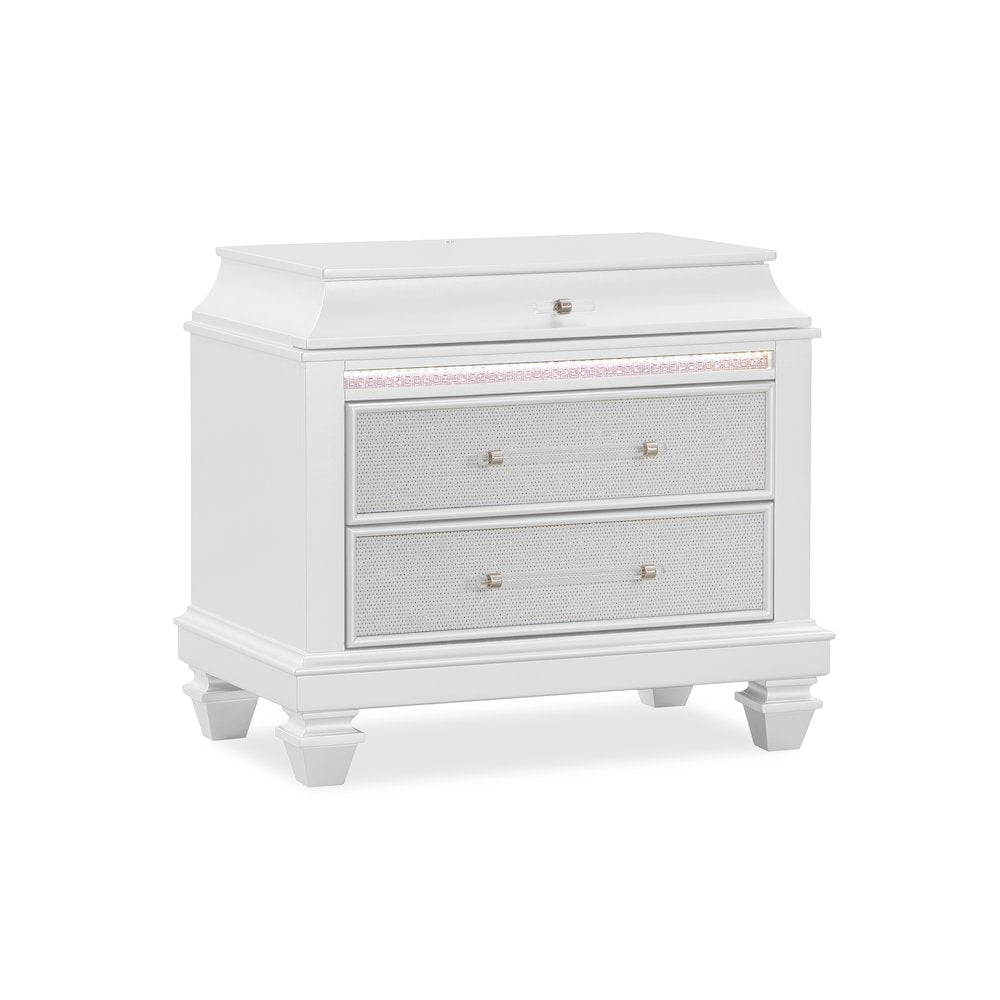 Sabrina White 4-Piece Bedroom Set with LED Lighting, Queen