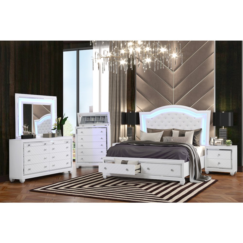 Shiney White 5-Piece Bedroom Set with LED Lighting, King