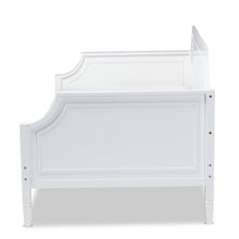 White Traditional Twin Daybed with Pinewood Frame and Classic Finish